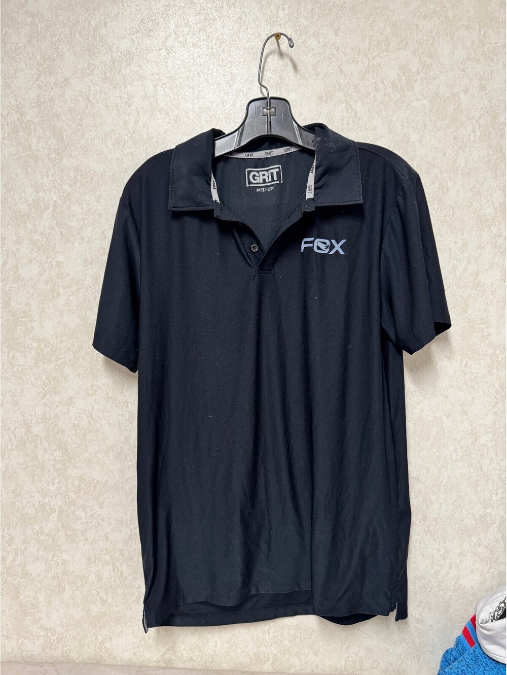 Grit Mens Short Sleeve Polo Shirt Black Size Medium Fox Chest Logo